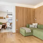Dorfchalet By We Rent 펜션