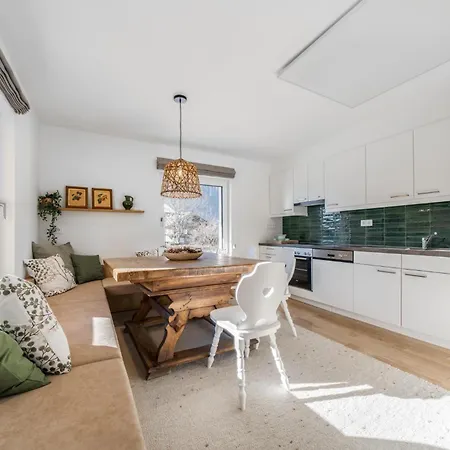 Dorfchalet By We Rent בית נופש *